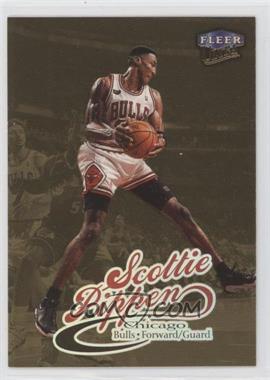 1998-99 Fleer Ultra - [Base] - Gold Medallion #100G - Scottie Pippen