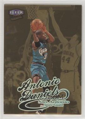 1998-99 Fleer Ultra - [Base] - Gold Medallion #2G - Antonio Daniels