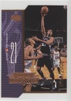 Tim Duncan #/2,000