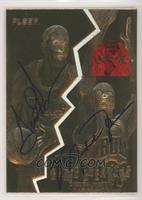 Scottie Pippen, Michael Jordan (Black Signature, Red Champions Stamp) #/4,523