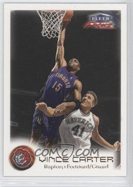 1999-00 Fleer Focus - [Base] #44 - Vince Carter