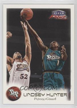 1999-00 Fleer Focus - [Base] #8 - Lindsey Hunter