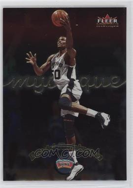 2000-01 Fleer Mystique - [Base] #88 - David Robinson