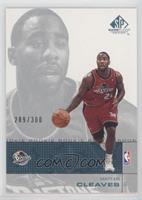 Mateen Cleaves (One Hand On the Ball) #/300