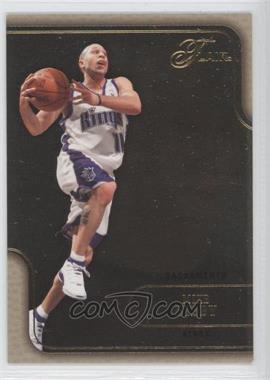 2003-04 Flair - [Base] - Flair Collection Gold #83 - Mike Bibby /100