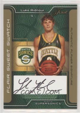 2003-04 Flair - Sweet Swatch - Gold Autographs #SSA-LR - Luke Ridnour /25