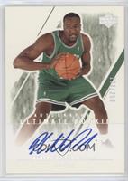 Autographed Ultimate Rookie - Kendrick Perkins #/250