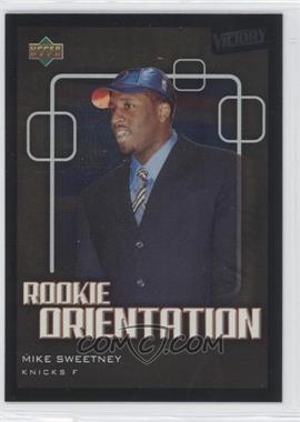 2003-04 Upper Deck Victory - [Base] #109 - Mike Sweetney