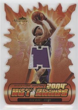 2004-05 Fleer Showcase - Hot Hands - Gold Patch Missing Serial Number #HH-MB - Mike Bibby [Good to VG‑EX]