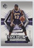 Essentials - Magic Johnson #/2,999