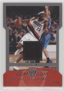 2004-05 Skybox L.E. - [Base] - Jersey Proof #61 - Darius Miles