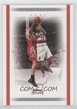 2004-05 Skybox Premium - [Base] - Ruby #14 - Darius Miles /75