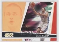 Linas Kleiza #/200