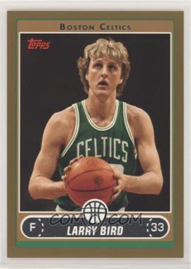 2006-07 Topps - [Base] - Gold #33.8 - Larry Bird (Green Jersey Shooting Free Throw with Ball by Chest) /500