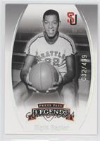 Elgin Baylor #/499