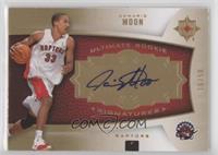 Ultimate Rookie Signatures - Jamario Moon #/50