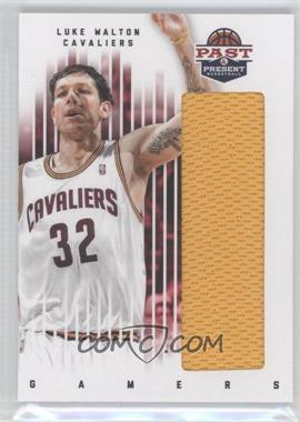 2011-12 Past & Present - Gamers Materials #55 - Luke Walton