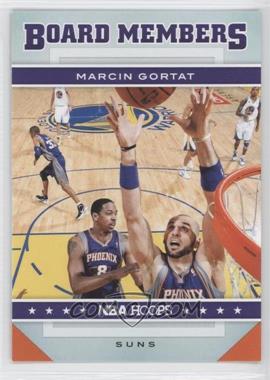 2012-13 NBA Hoops - Board Members #9 - Marcin Gortat