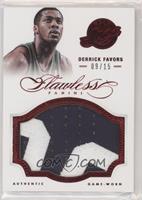 Derrick Favors #/15