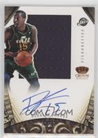 Silhouettes - Derrick Favors #/25