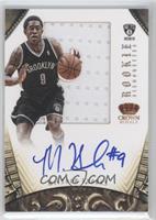 Rookie Silhouettes - MarShon Brooks #/99