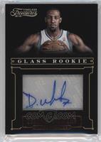 Glass Rookie Autographs - Derrick Williams #/499