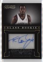 Glass Rookie Autographs - Tyshawn Taylor #/475