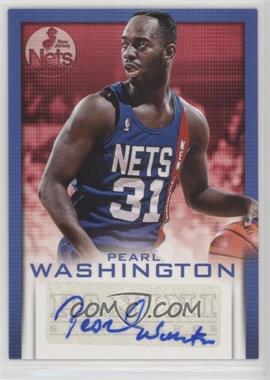 2013-14 Panini - Signatures #27 - Pearl Washington