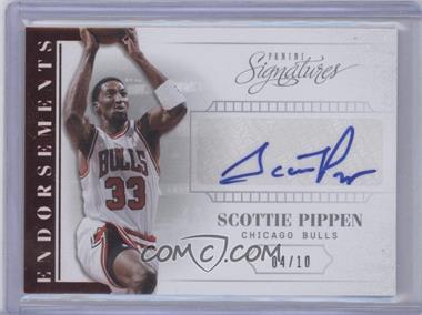 2013-14 Panini Signatures - Endorsements - Red #36 - Scottie Pippen /10