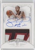 Rookie Patch Autographs - Shabazz Napier #/5