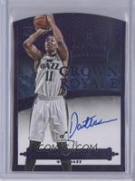 Rookie Crown Royale Autographs - Dante Exum #/20