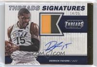 Derrick Favors [EX to NM] #/25