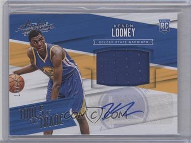 2015-16 Panini Absolute - Tools of the Trade Rookie Materials Signatures #TTJ-KL - Kevon Looney /99