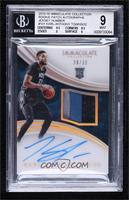 Rookie Patch Autographs - Karl-Anthony Towns [BGS 9 MINT] #/32