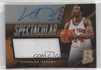 Charles Oakley (2013-14 Panini Spectra Spectacular Swatch Signatures Orange) #/…