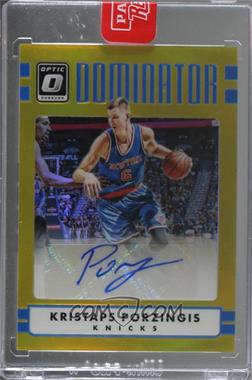 2016-17 Panini Donruss Optic - Dominator Signatures - Gold Prizm #2 - Kristaps Porzingis /10 [Uncirculated]