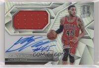 Rookie Jersey Autographs - Denzel Valentine #/300