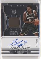 Rookie Jersey Autographs - Sterling Brown #/199