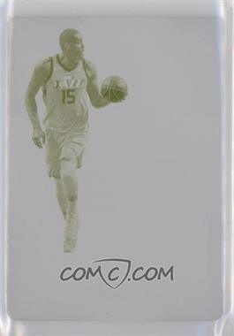 2017-18 Panini Immaculate Collection - Sneaker Swatch Signatures Jumbo - Printing Plate Yellow #SJ-DFV - Derrick Favors /1