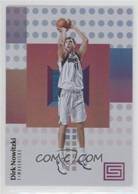 2017-18 Panini Status - [Base] #4 - Dirk Nowitzki