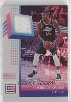 Derrick Favors [EX to NM] #/99