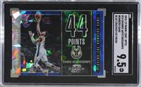 Giannis Antetokounmpo [SGC 9.5 Mint+]