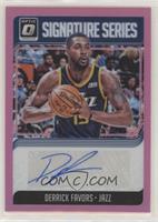 Derrick Favors #/25