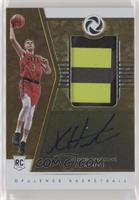 Rookie Patch Autographs - Kevin Huerter #/79