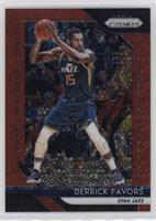 Derrick Favors #/125