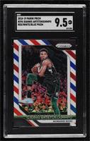 Giannis Antetokounmpo [SGC 9.5 Mint+]