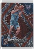 Tony Parker [EX to NM] #/99