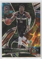 Giannis Antetokounmpo #/35