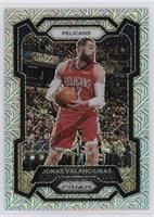 Jonas Valanciunas #/25