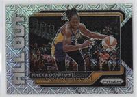 Nneka Ogwumike #/25